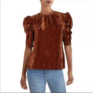 Leyden Crushed Velvet Zip Top
